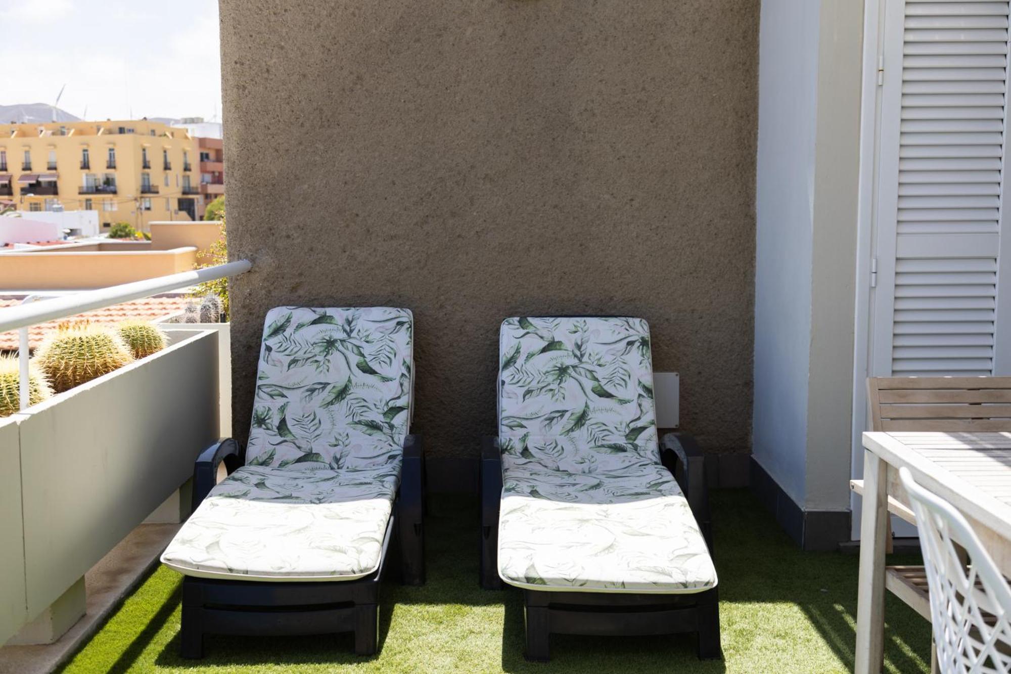 Sea View Apartment 2B 波里斯-德阿沃纳 外观 照片